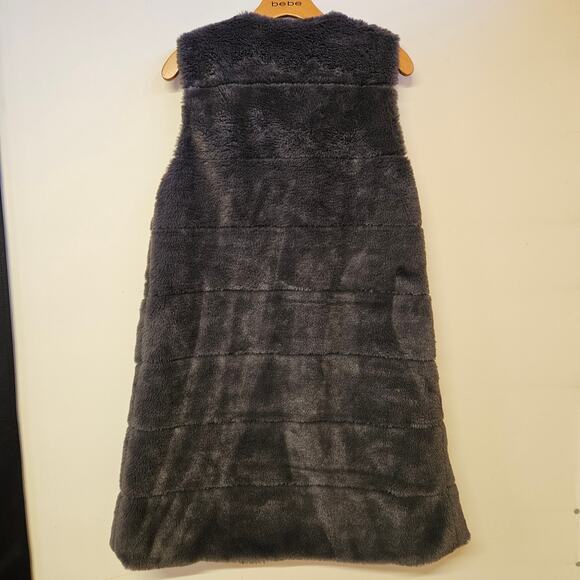 Gray Long Open Front Faux Fur Vest Size L Mob Wife Preppy Old Money Casual - Picture 2 of 6